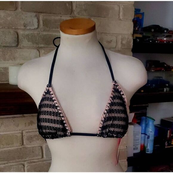 NWT WOMENS XHILARATION BIKINI TOP - Picture 1 of 6